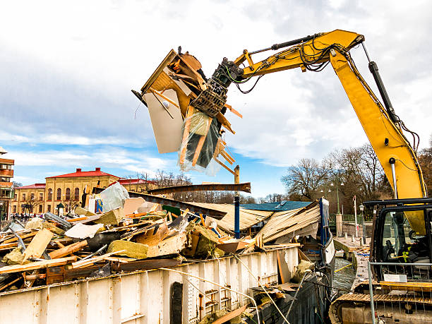 Best Yard Cleanup Services  in Pleasureville, PA